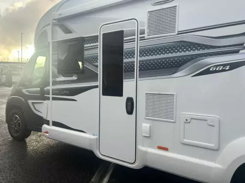 Swift Escape 684 (2026)