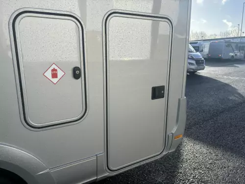 Adria Compact Max DL (2025)