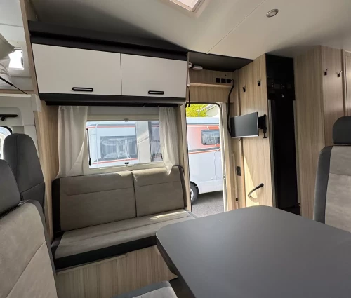 Adria Sun Living A70 DK 2025