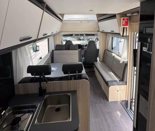 Adria Sun Living A70 DK 2025