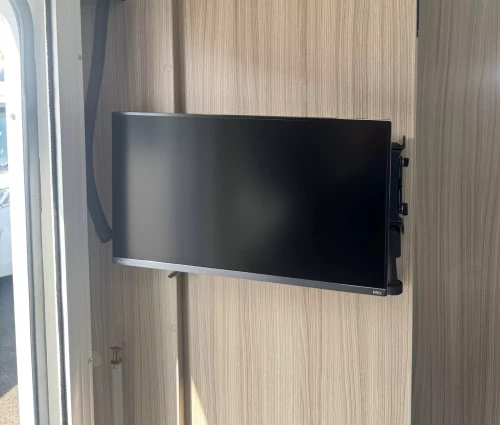 Adria Sun Living A70 DK 2025