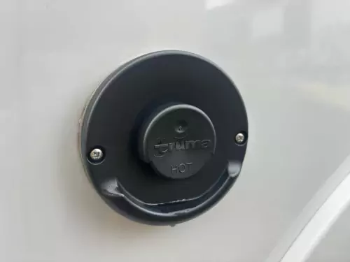 Adria Sun Living A70 DK 2025