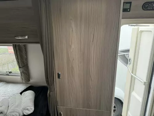 Swift Edge 464 (2023)