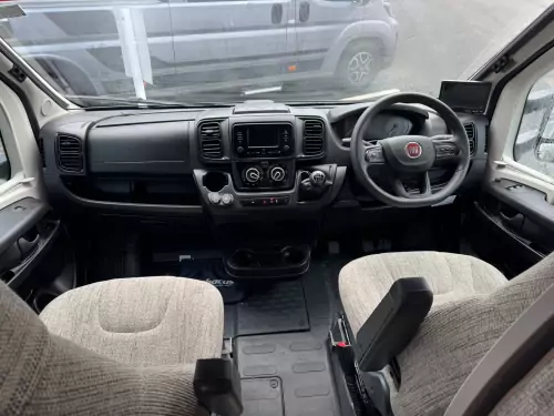 Swift Edge 486 (2023)