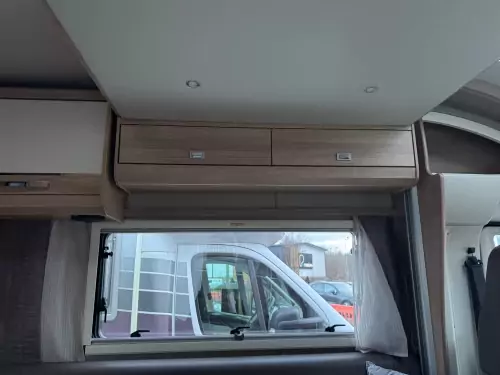 Auto-Trail Tracker EKS (2022)