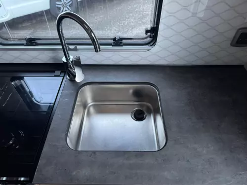 Auto-Trail Tracker EKS (2022)