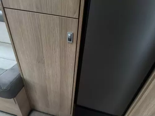 Auto-Trail Tracker EKS (2022)