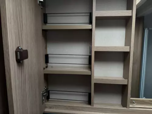 Auto-Trail Tracker EKS (2022)