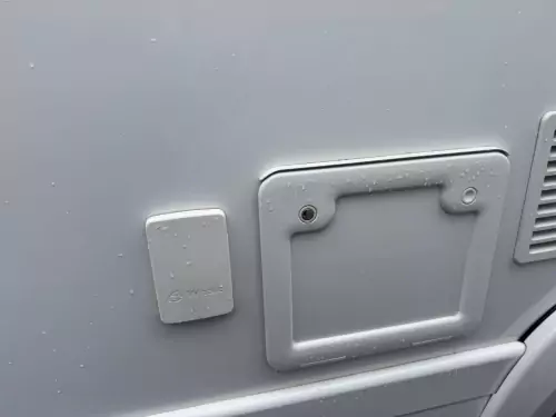 Auto-Trail Tracker EKS (2022)