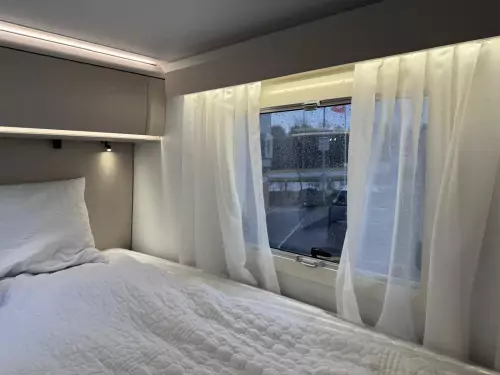 Adria Matrix Supreme MB 670 SL (2026)