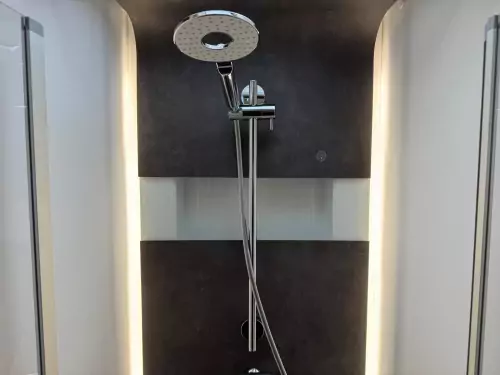 Adria Matrix Supreme MB 670 SL (2026)