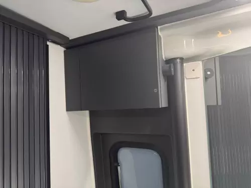 Adria Twin Supreme 600 SPB GB (2026) - Black