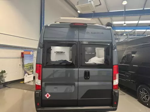 Adria Twin Supreme 600 SPB GB (2026) - Iron Grey