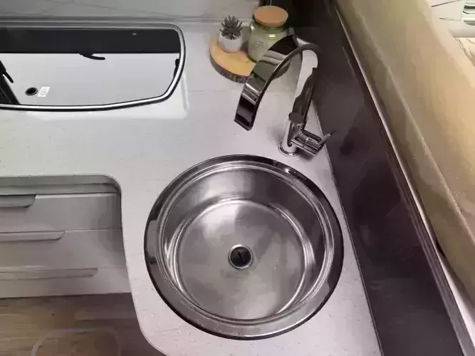 Burstner Elegance i910G (2017)