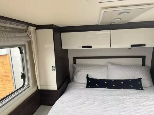 Burstner Elegance i910G (2017)