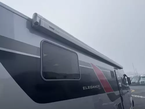 Burstner Elegance i910G (2017)