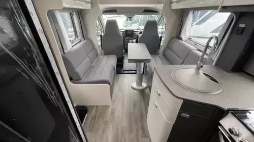 Swift Voyager 584 (2026)