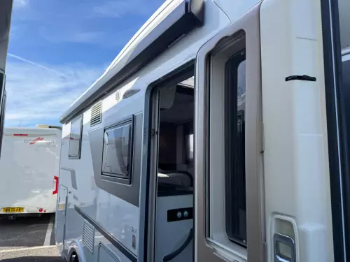 Adria Matrix Axess 600 SC (2020)