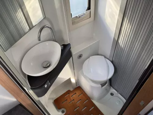 Adria Matrix Axess 600 SC (2020)