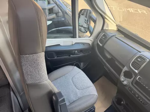 Swift Escape 694 (2026)