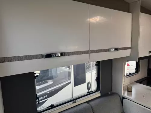 Swift Escape 694 (2026)