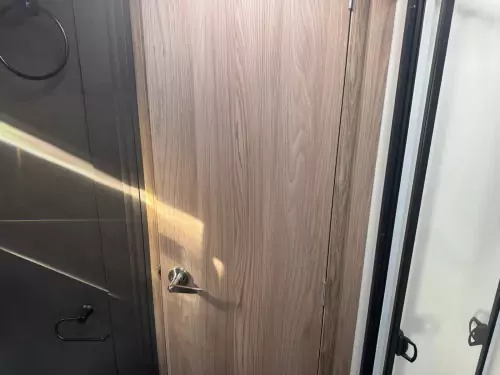 Swift Escape 694 (2026)