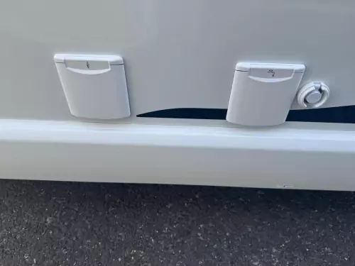 Swift Escape 694 (2026)