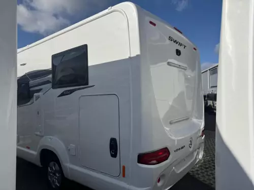 Swift Voyager 494 (2026)