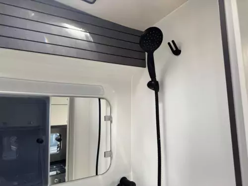 Swift Voyager 494 (2026)