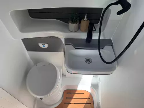 Swift Voyager 494 (2026)