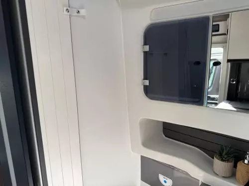 Swift Voyager 494 (2026)