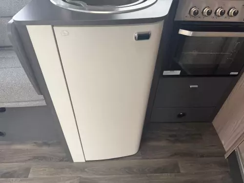 Swift Voyager 594 (2023)