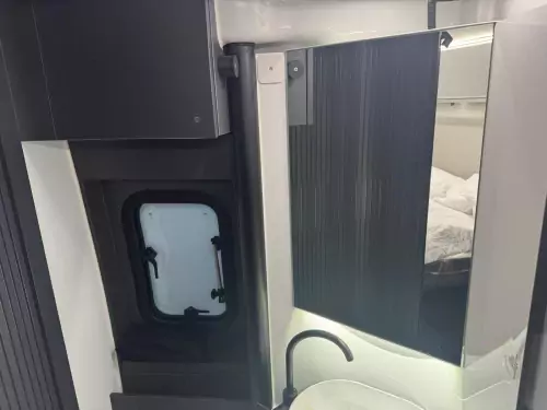 Adria Twin Supreme 600 SPB (2025)