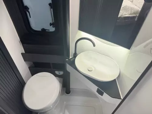 Adria Twin Supreme 600 SPB (2025)