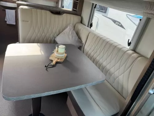 Burstner Ixeo 680G (2020)