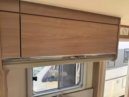 Burstner Ixeo 680G (2020)