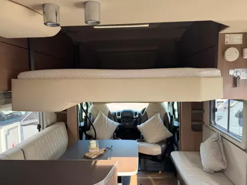 Burstner Ixeo 680G (2020)