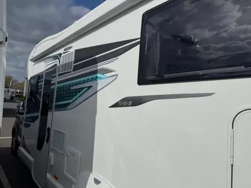 Swift Voyager 594 (2025)