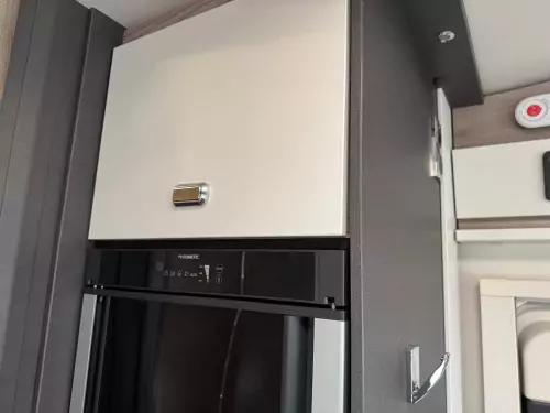 Swift Voyager 594 (2025)