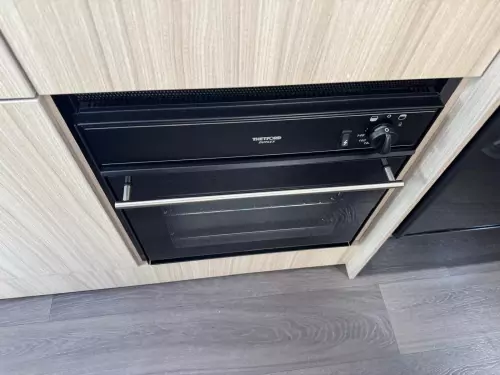 Adria Sun Living A75 DP (2021)