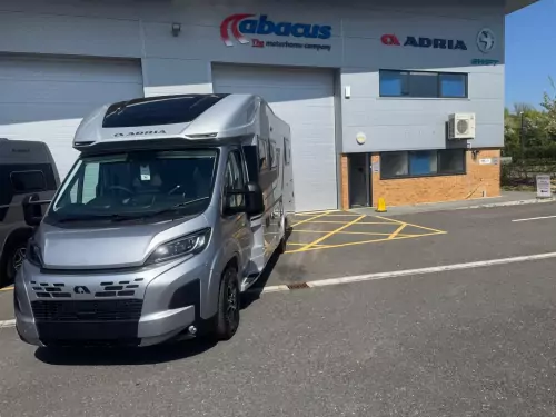 Adria Coral Supreme 670 DC (2026)