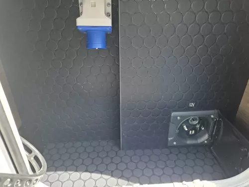 Adria Coral Supreme 670 DC (2026)