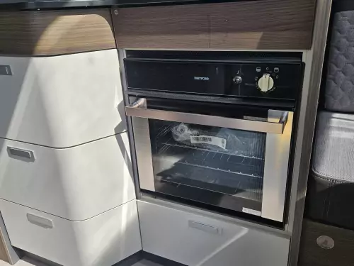 Adria Coral Supreme 670 DC (2026)