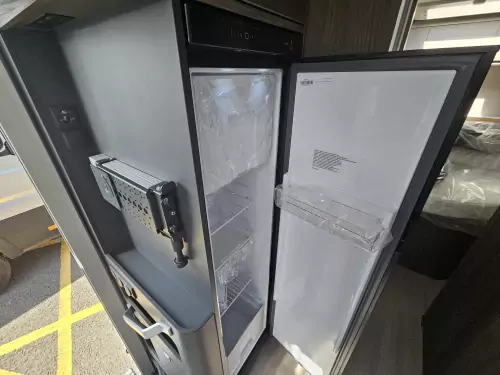 Adria Coral Supreme 670 DC (2026)