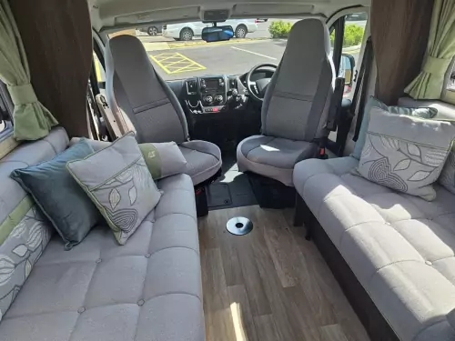 Auto-Sleeper Broadway FB (2019)