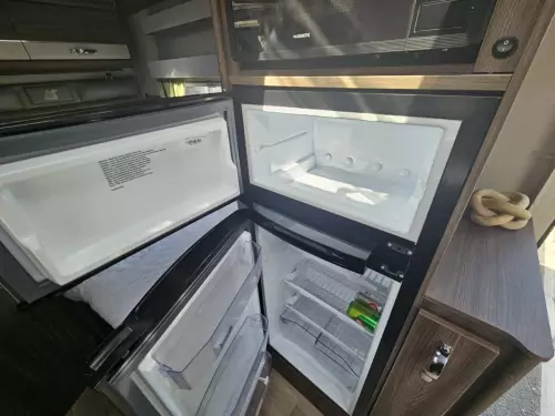 Auto-Sleeper Broadway FB (2019)