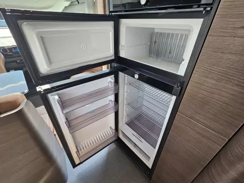 Adria Supersonic 780SL (2023)