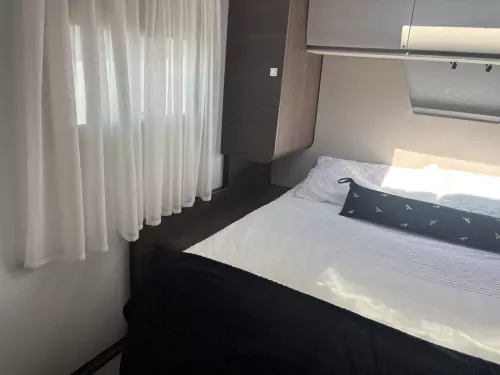 Adria Coral Supreme 670 DC (2026)