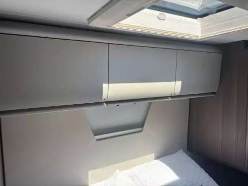 Adria Coral Supreme 670 DC (2026)
