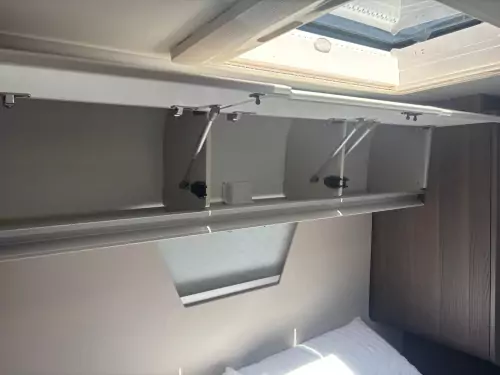 Adria Coral Supreme 670 DC (2026)
